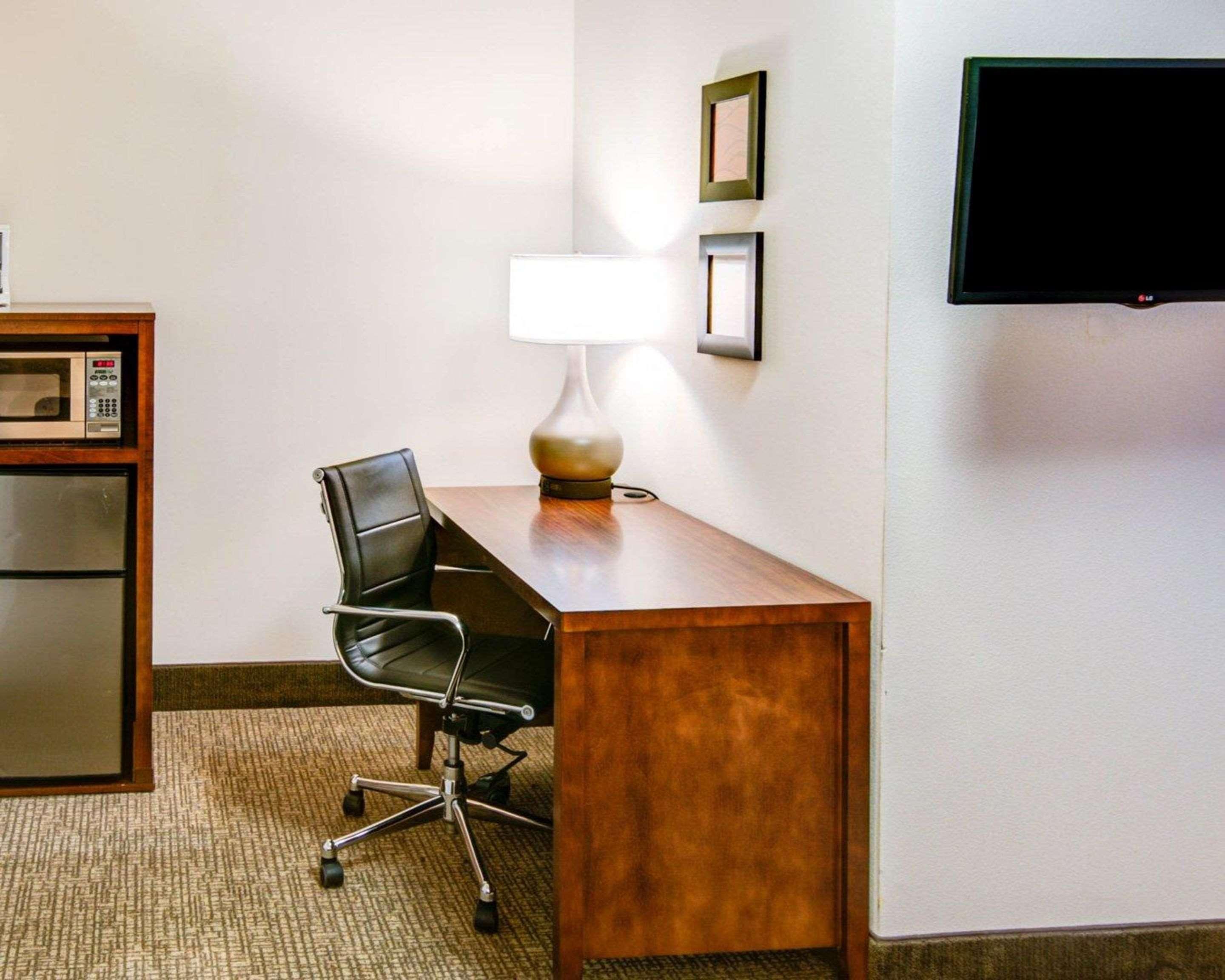 Comfort Inn Redding Near I-5 Dış mekan fotoğraf