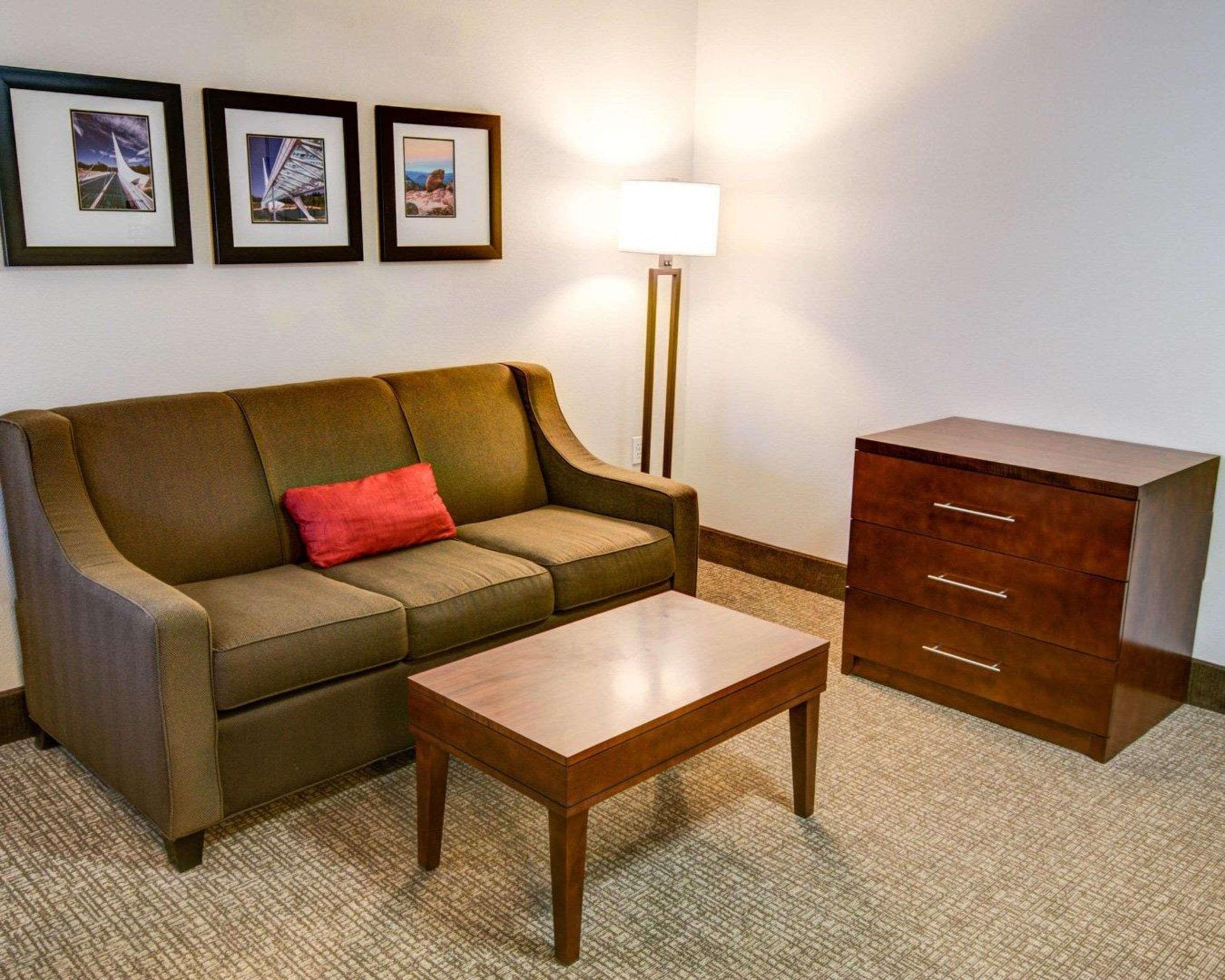 Comfort Inn Redding Near I-5 Dış mekan fotoğraf