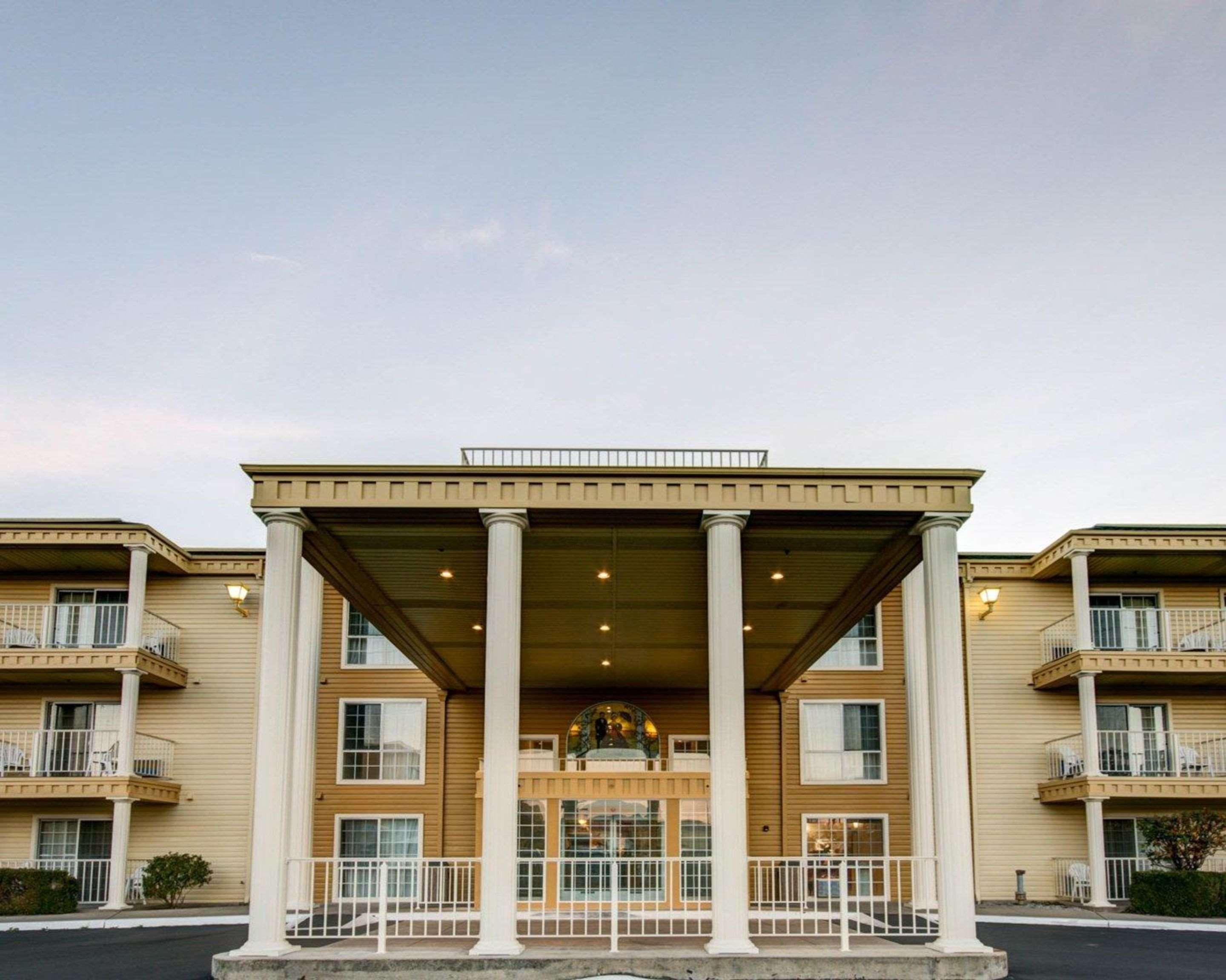 Comfort Inn Redding Near I-5 Dış mekan fotoğraf