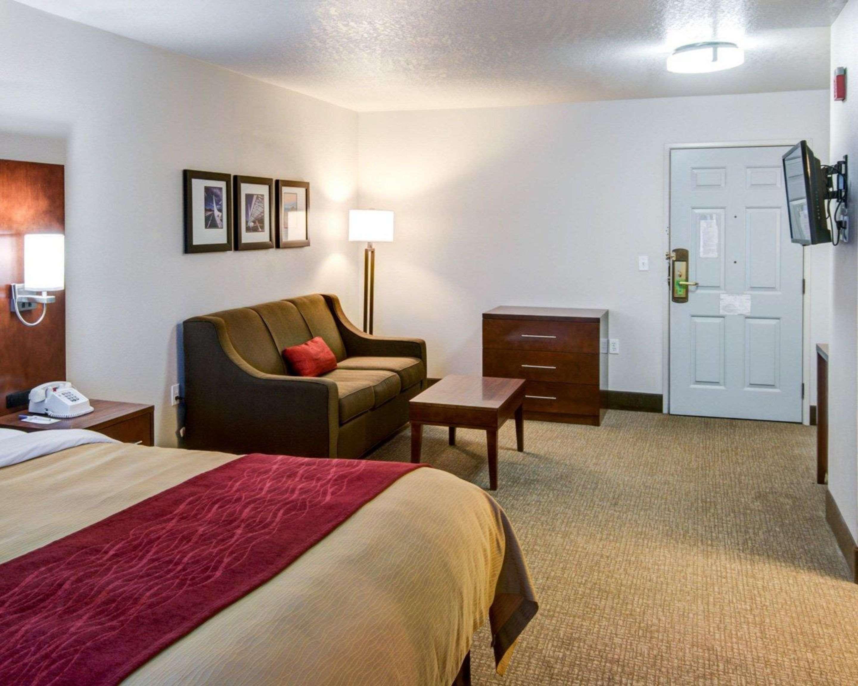 Comfort Inn Redding Near I-5 Dış mekan fotoğraf