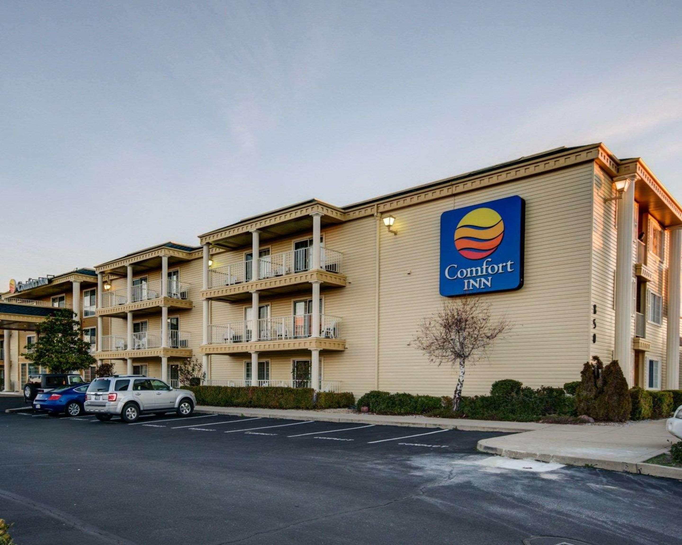 Comfort Inn Redding Near I-5 Dış mekan fotoğraf