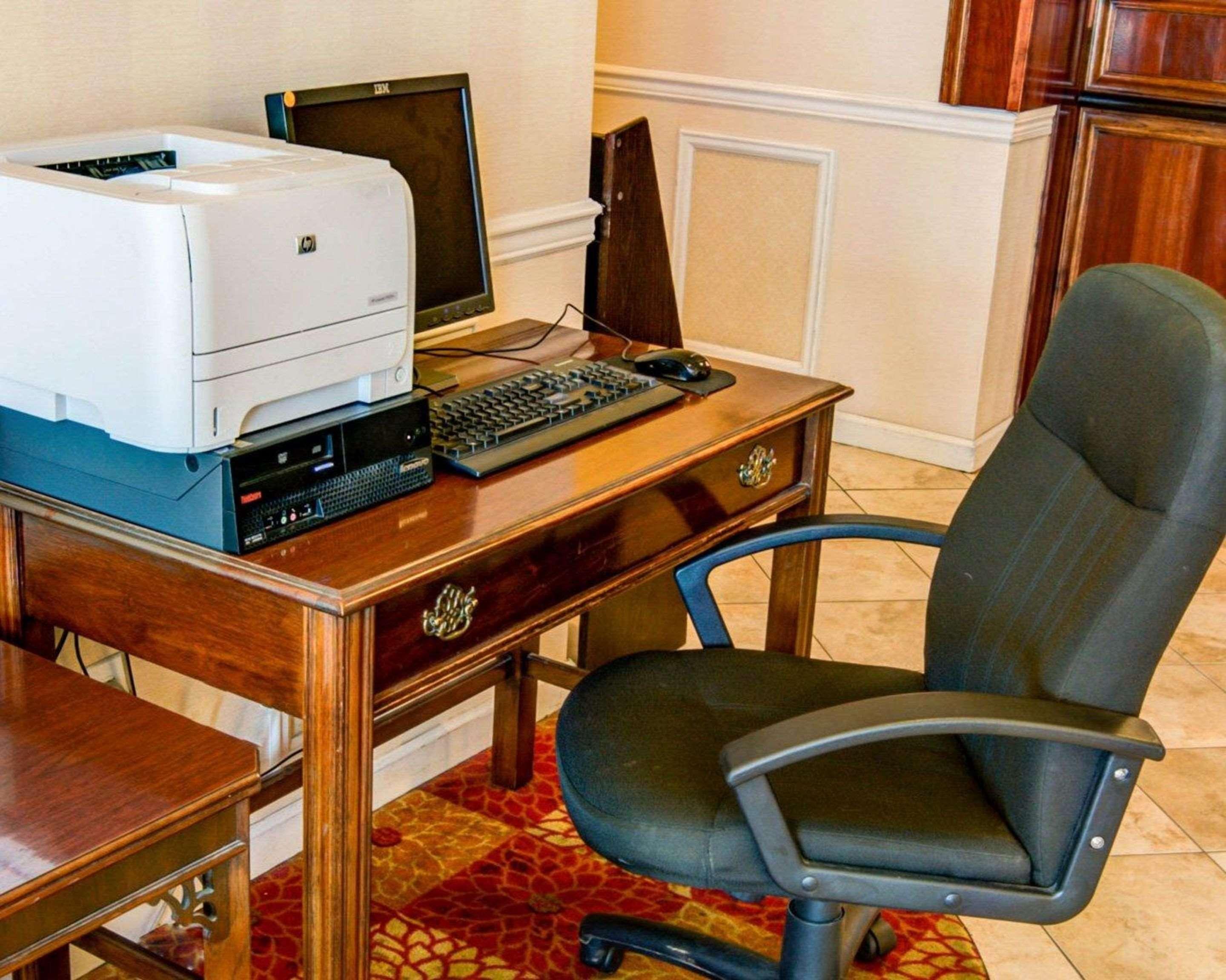 Comfort Inn Redding Near I-5 Dış mekan fotoğraf