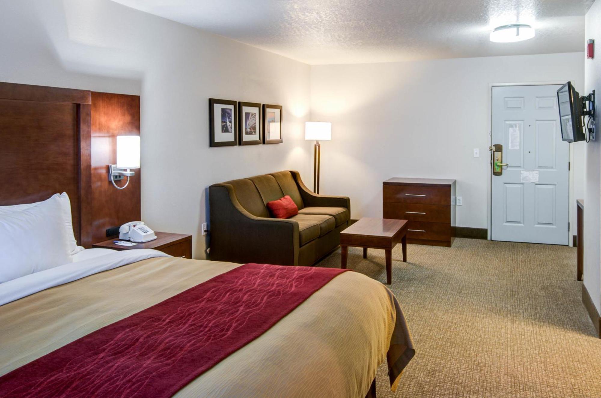 Comfort Inn Redding Near I-5 Dış mekan fotoğraf